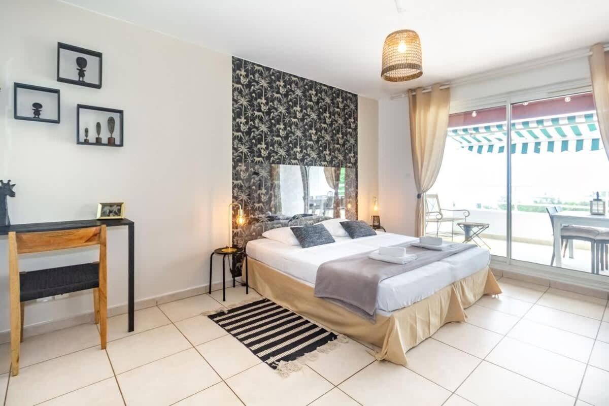 Out Of Africa - Beau Studio Avec Magnifique Vue Mer A Cap Homard - Saint-Gilles Exterior foto