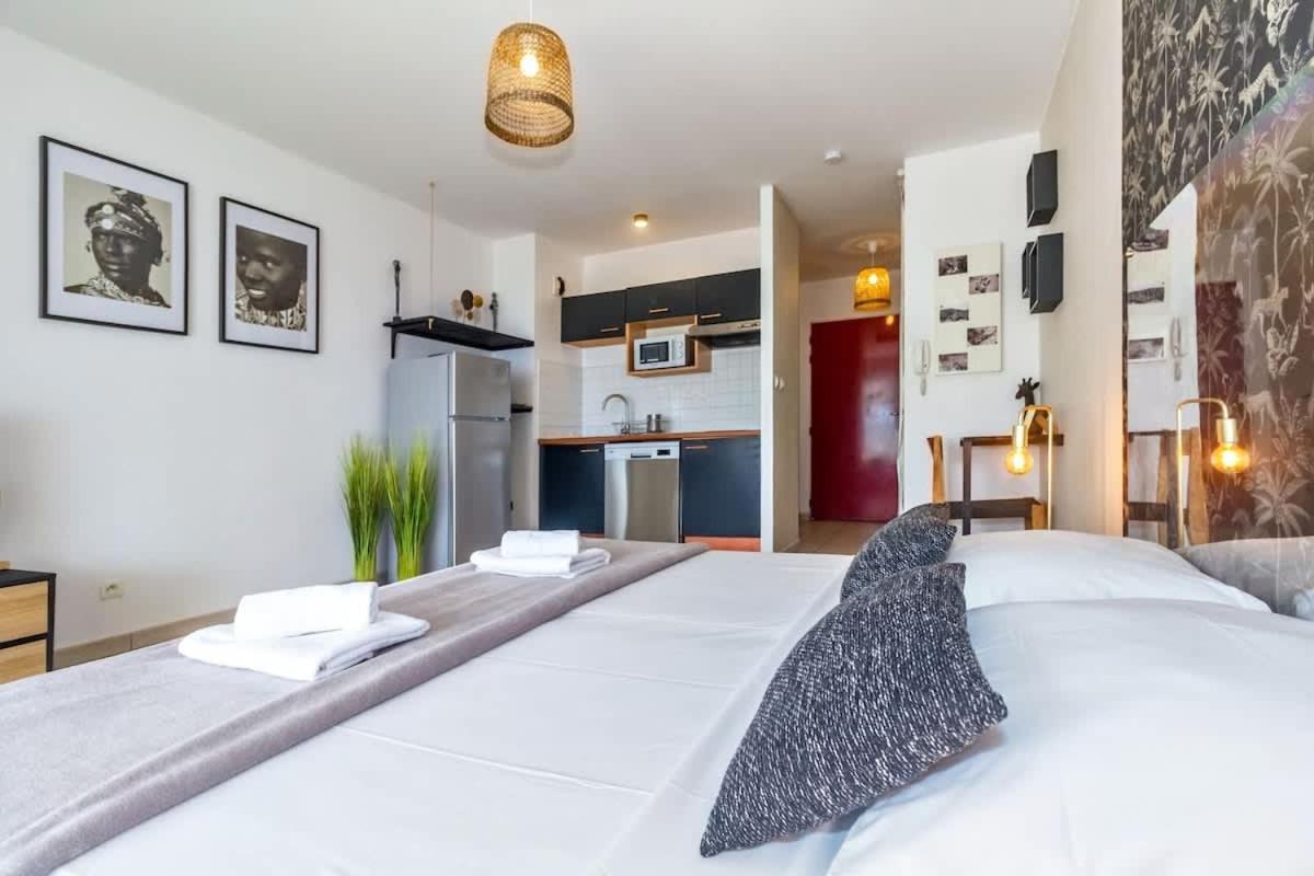 Out Of Africa - Beau Studio Avec Magnifique Vue Mer A Cap Homard - Saint-Gilles Exterior foto