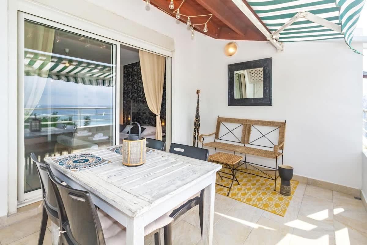 Out Of Africa - Beau Studio Avec Magnifique Vue Mer A Cap Homard - Saint-Gilles Exterior foto